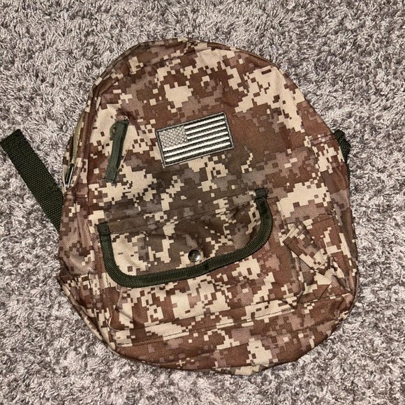 Camo Backpack American Flag Patch Mini Book Bag Kids Travel School - Picture 1 of 5